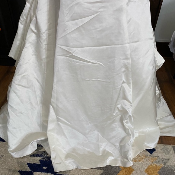 Sophia Moncelli Gown Size 20 NWT - Picture 3 of 13